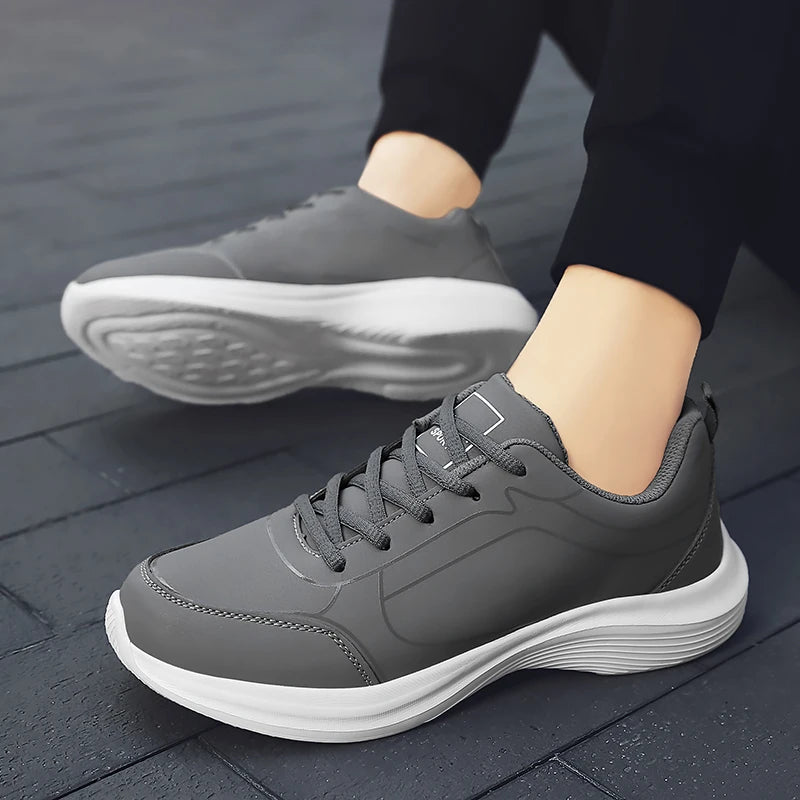 2025 New Lightweight Men Casual Leather Sneakers Non-slip Breathable Male Outdoor Running Shoes Lace Up Soft Sport Shoes